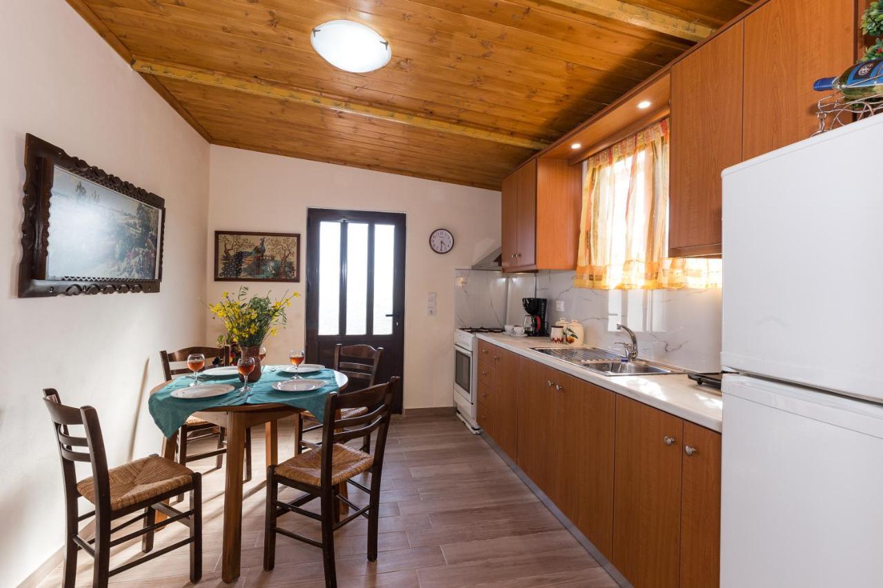 Villa Margarita'S Farm, Private Pool Malathiros ภายนอก รูปภาพ
